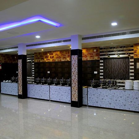 Venky'S Delight Hotell Rājahmundry Eksteriør bilde