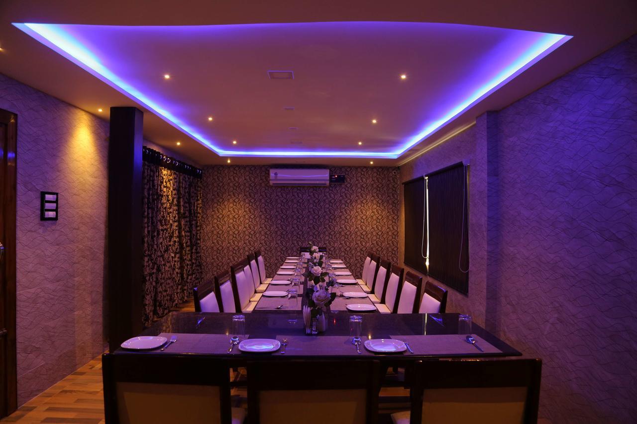 Venky'S Delight Hotell Rājahmundry Eksteriør bilde