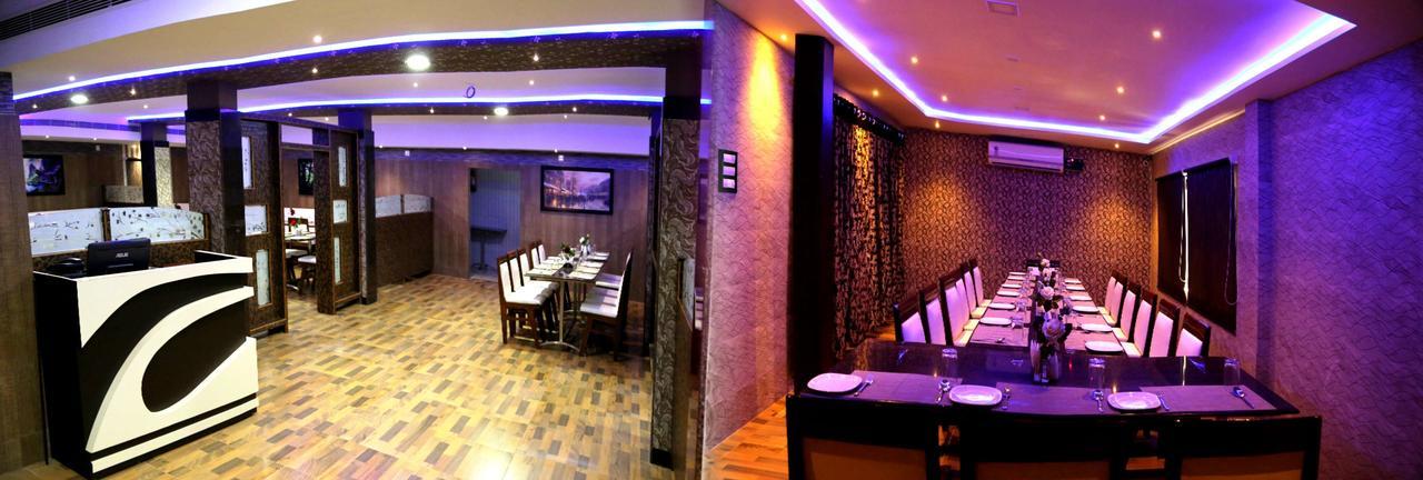 Venky'S Delight Hotell Rājahmundry Eksteriør bilde