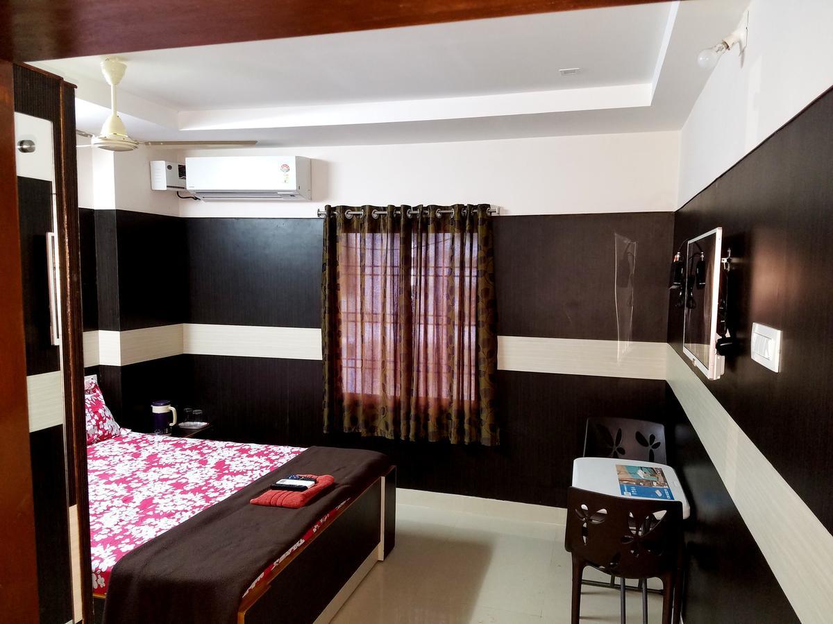 Venky'S Delight Hotell Rājahmundry Eksteriør bilde